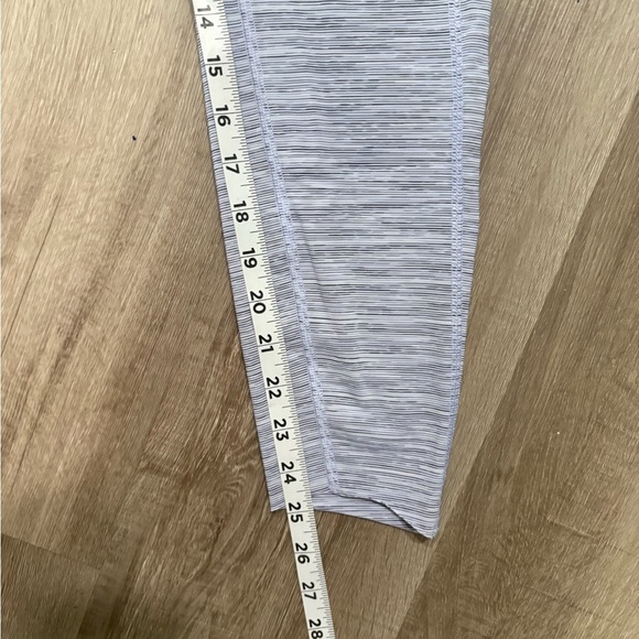 Peloton Striped Gray Leggings - Picture 3 of 5